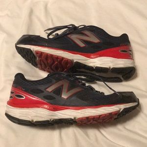 mens new balance running shoes size 9